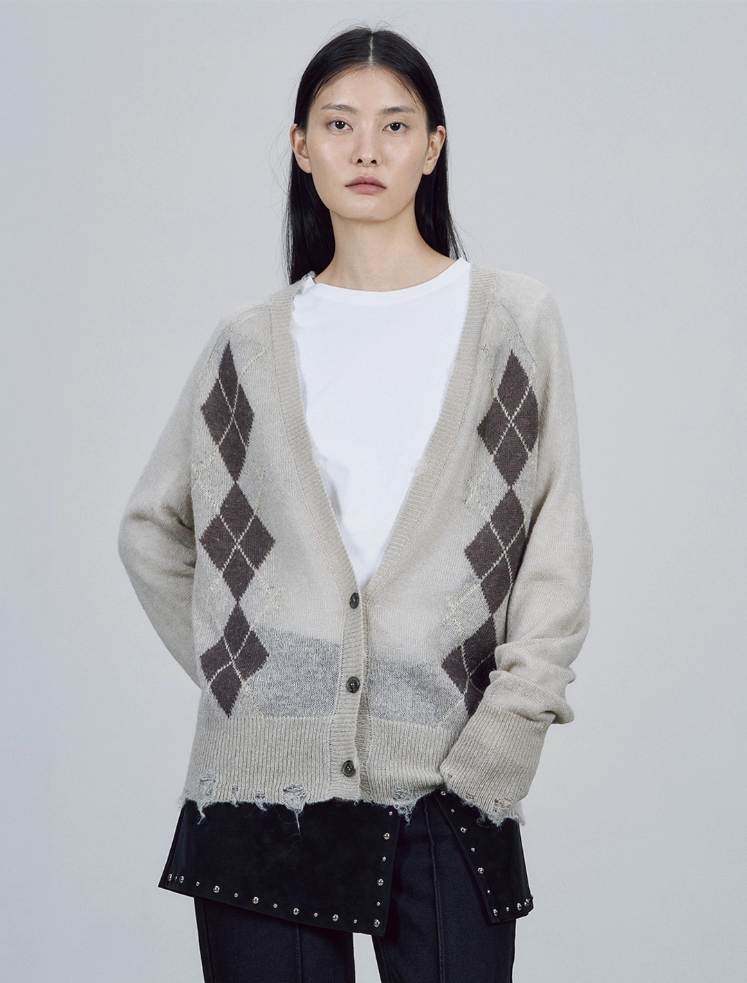 솔티페블 ARGYLE CHECK DESTROYED CARDIGAN [GREY] 상품 이미지 2