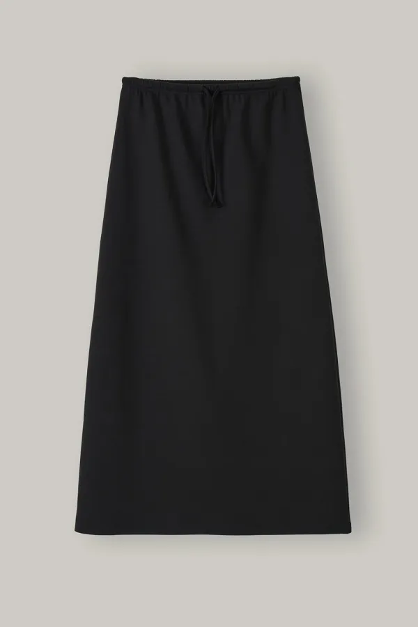5th/Soft Ease Skirt (Black)