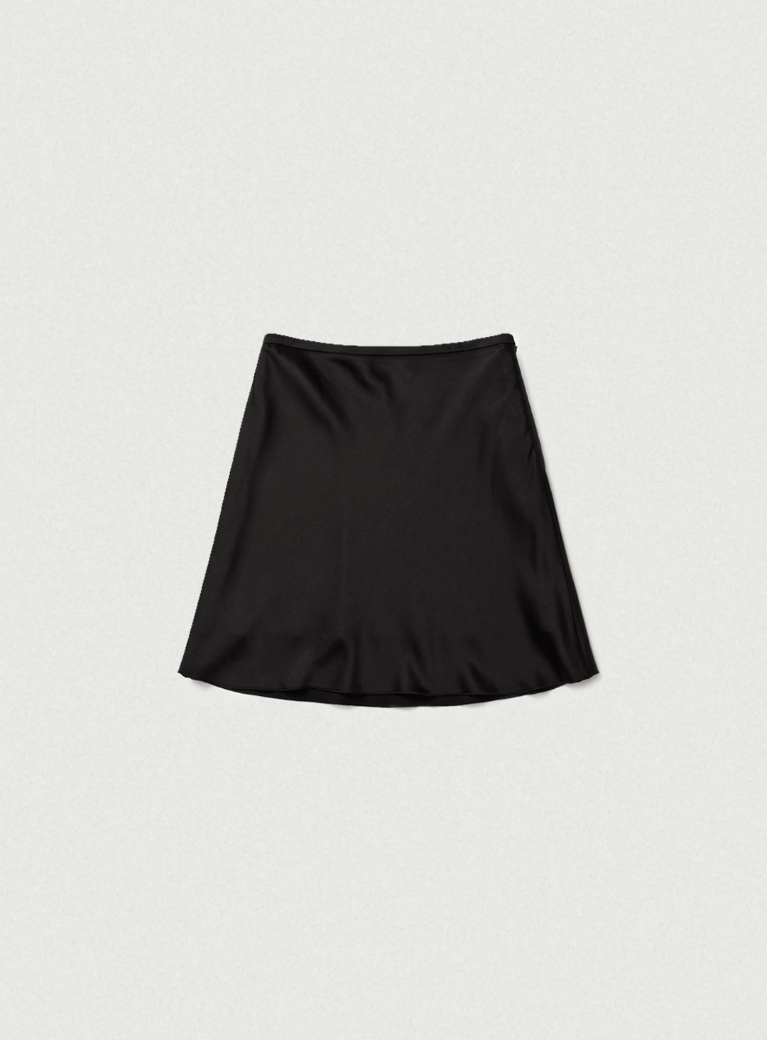 더바넷 Glow Satin Midi Skirt_Black [9월 말 순차 배송] 상품 이미지 1