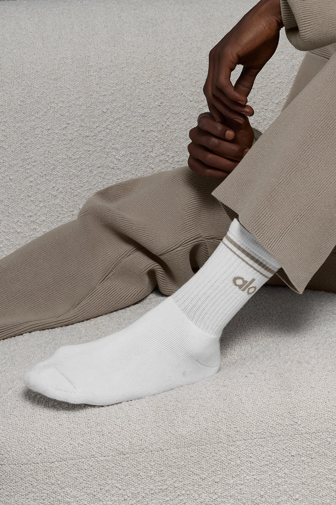 알로요가 Unisex Half-Crew Throwback Sock - White/Light Cocoa 상품 이미지 3