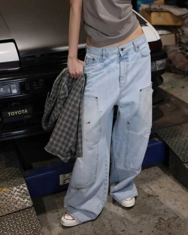 ice double knee distressed jeans