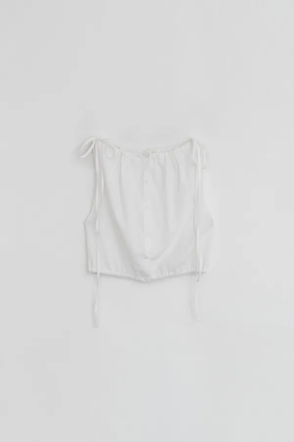 STRING SLEEVELESS BLOUSE