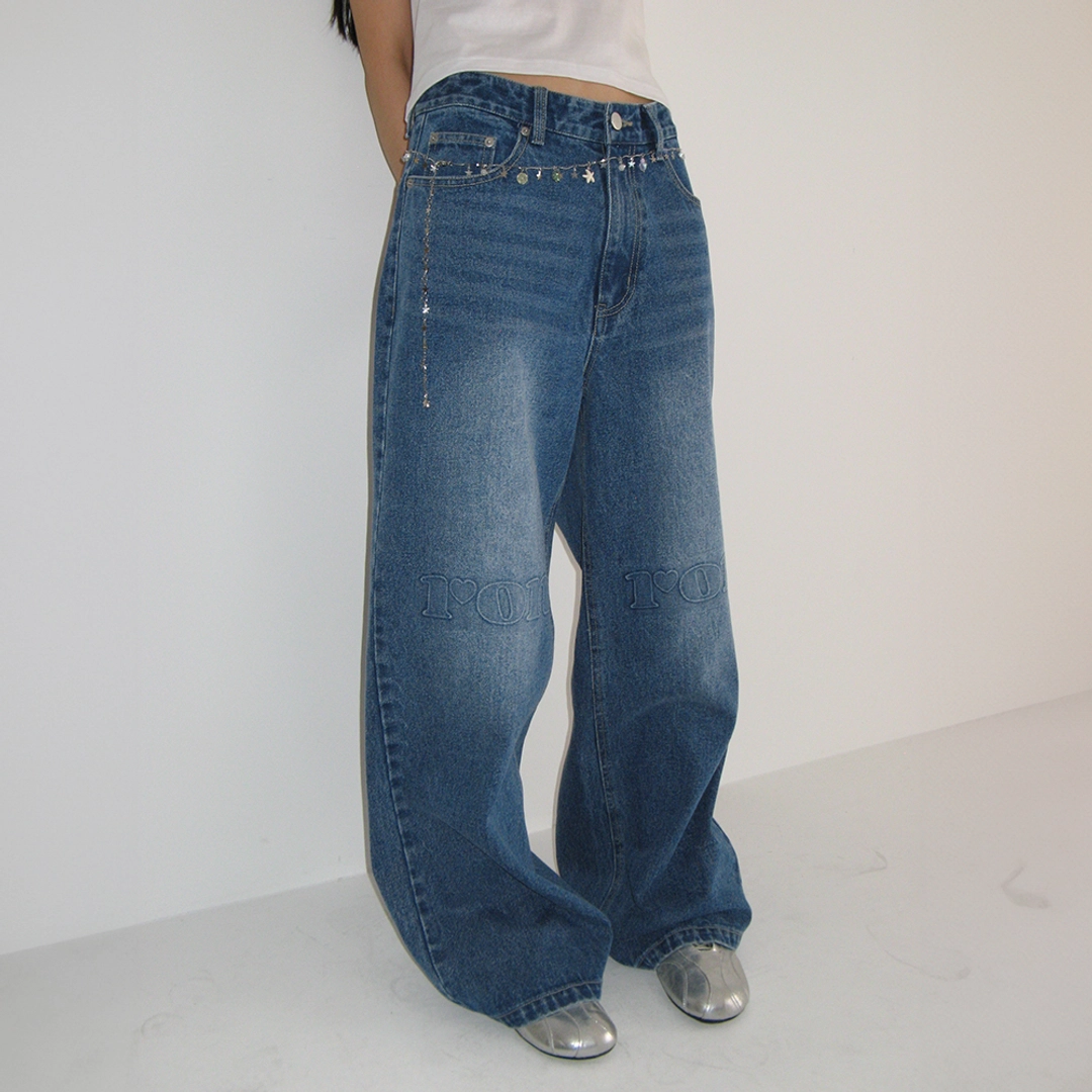 론론 EMBOSSED LOGO DENIM PANTS MEDIUM BLUE 상품 이미지 1