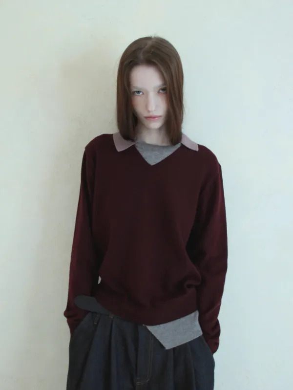 [10.26 순차 출고] LAYERED COLOR PANEL KNIT (PLUM)