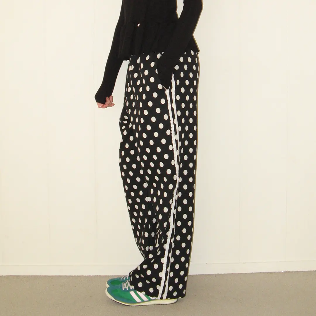 론론 DOT LACE LINE SWEAT PANTS BLACK 상품 이미지 2