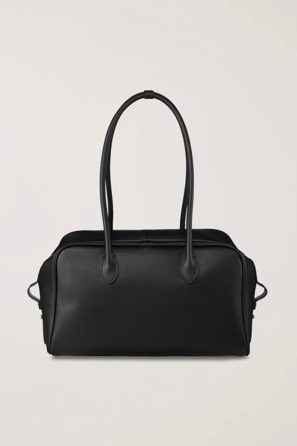 SOFT FRAME SHOULDER BAG BLACK_UDBA6E209BK