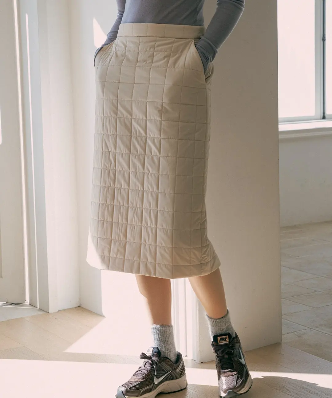 반원 아뜰리에 P3212 패디드 H라인 스커트_Light beige 상품 이미지 2