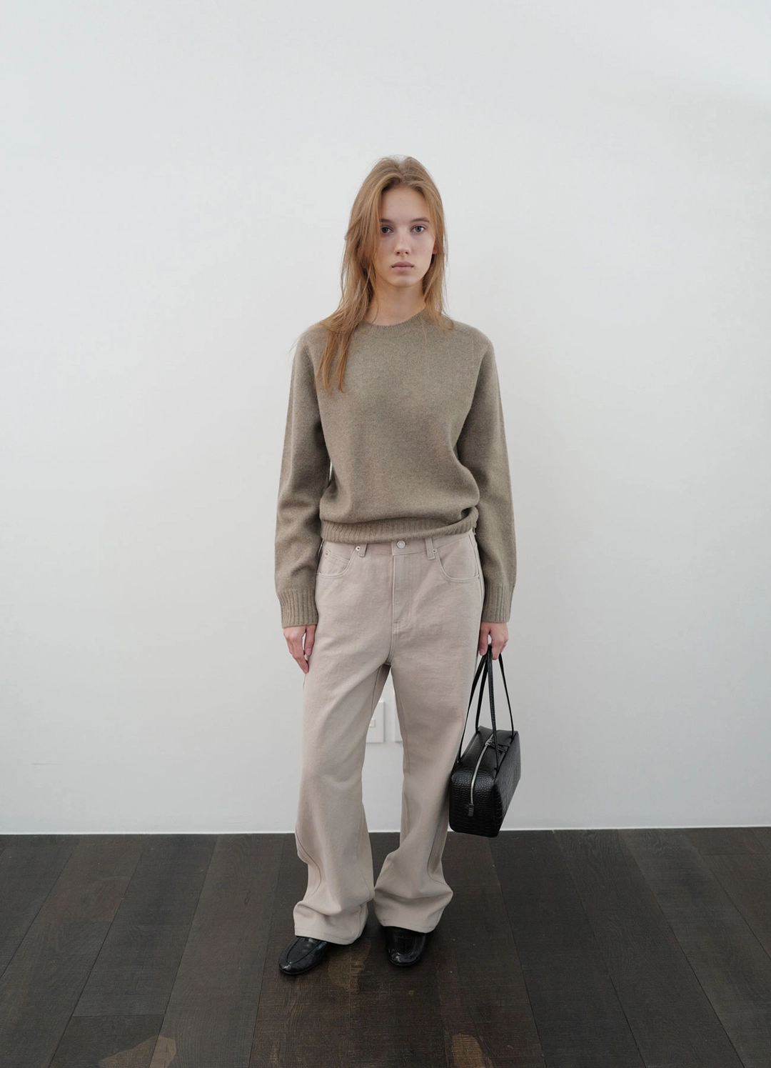 페블엠 Park Wholegarment Round Knit - Beige (10월 중순 순차배송) 상품 이미지 2
