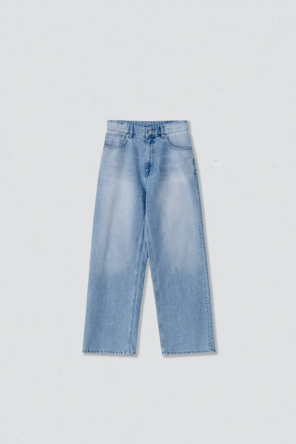 31124_Light blue loose-fit jeans