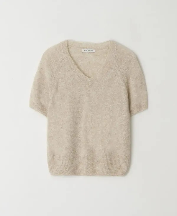 Alpaca V-neck half knit_BEIGE