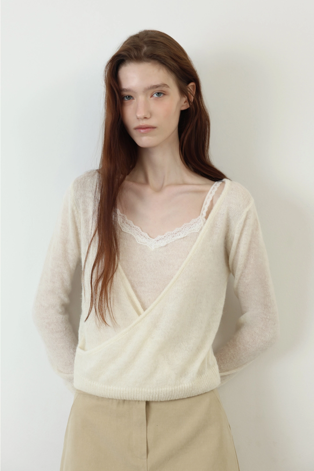 르베인 [2ND] Rosy Wrap Cardigan(Ivory) 상품 이미지 1
