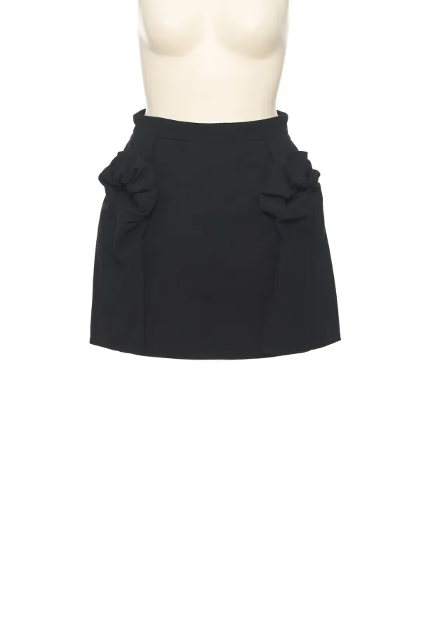 SS25 BLACK FLOWER POINT MINI SKIRT