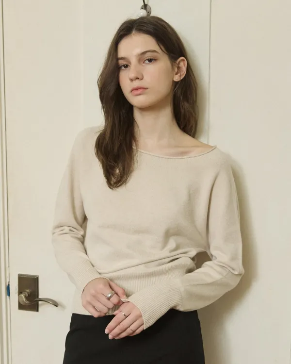 Holgarment soft boat neck knit - oatmeal