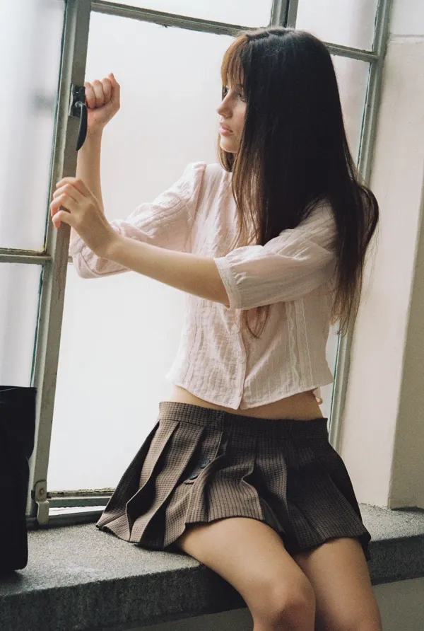 Pond lace blouse