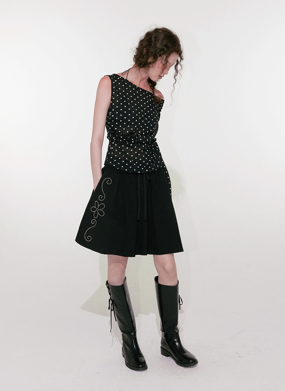 루루서울 Western Stud Skirt (Black) 상품 이미지 2