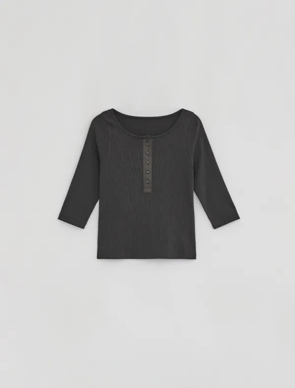 [1st REORDER] HENLEY NECK TOP [CHARCOAL]
