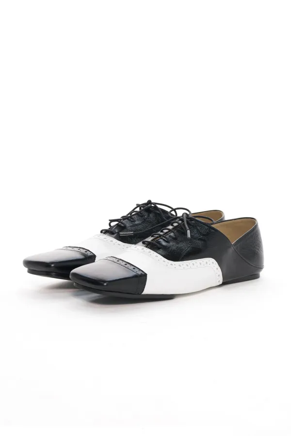 SS26 BLACK WHITE FOLDABLE OXFORD SHOES