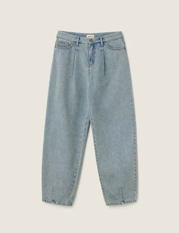 Curved Denim Pants (Blue)