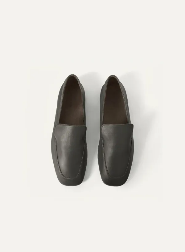 Alo Leather Loafer Coal