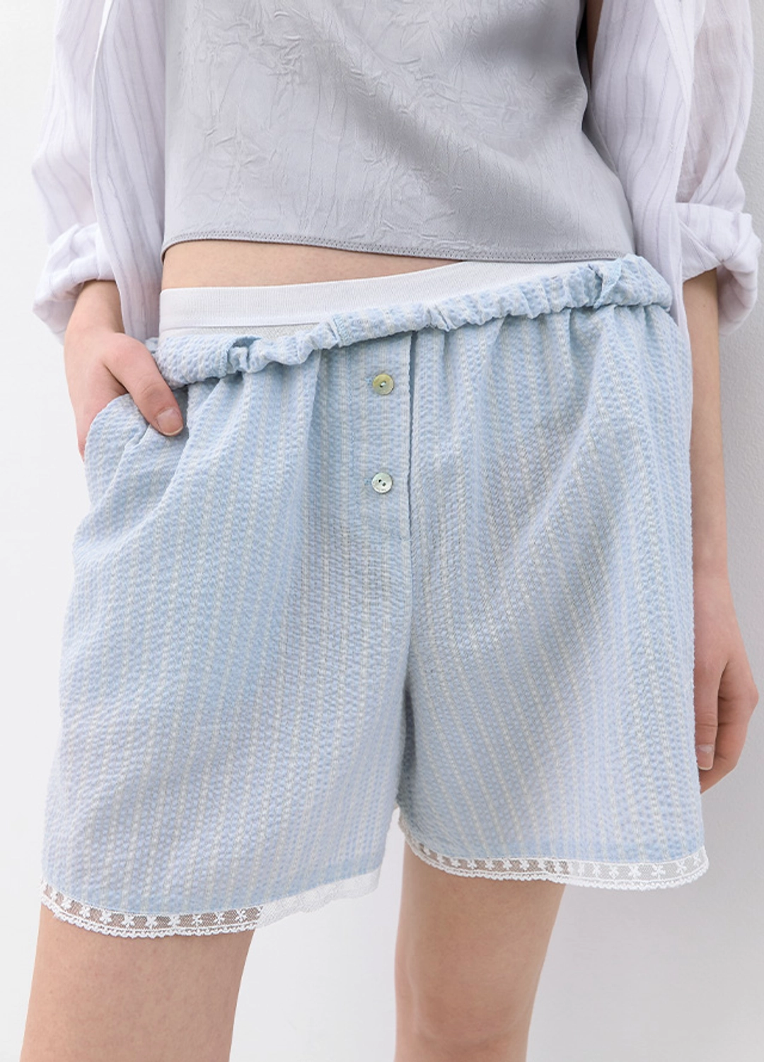 아뜰리에 나인 (PT-5782)AN MULTI STRIPE SEERSUKER SHORT PANTS 상품 이미지 1