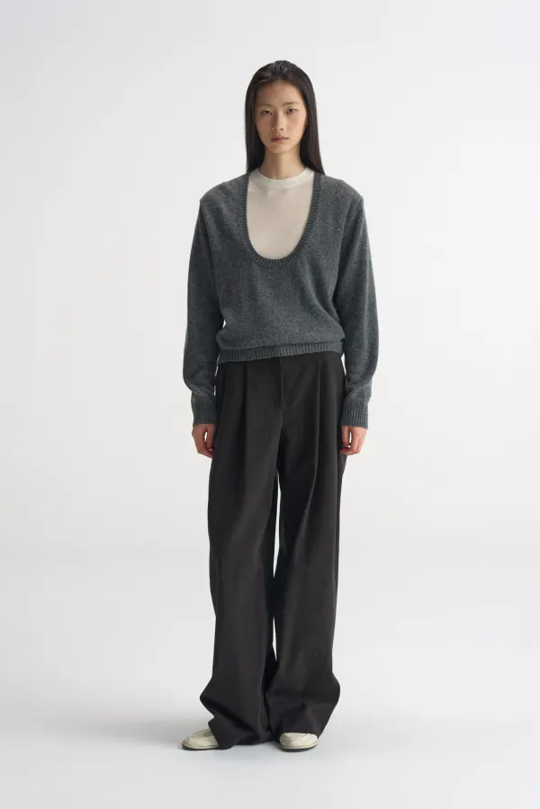Deep U-Neck Pullover_Charcoal