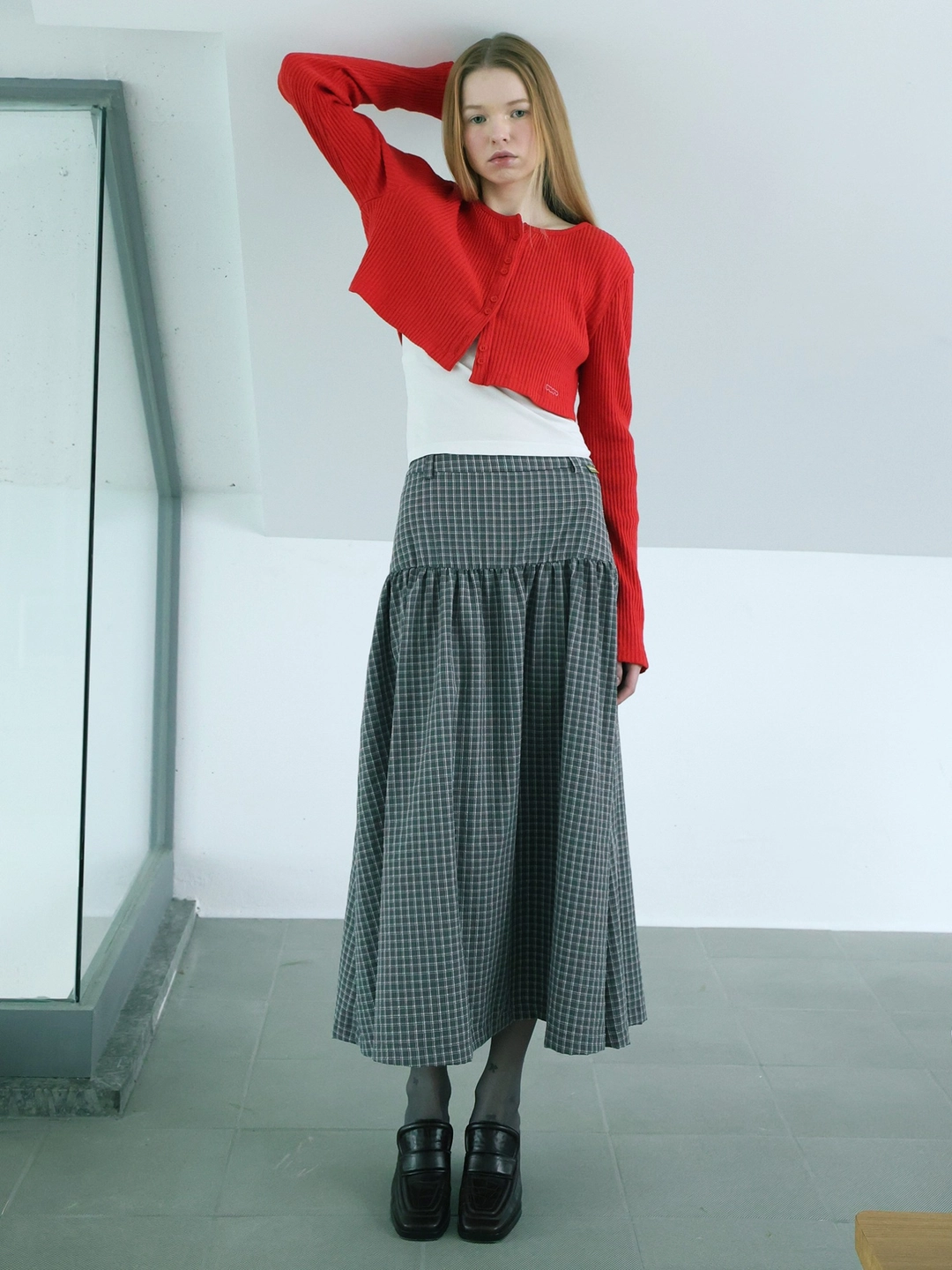 포에브 Checked Shirring Long Skirt - Grey 상품 이미지 2