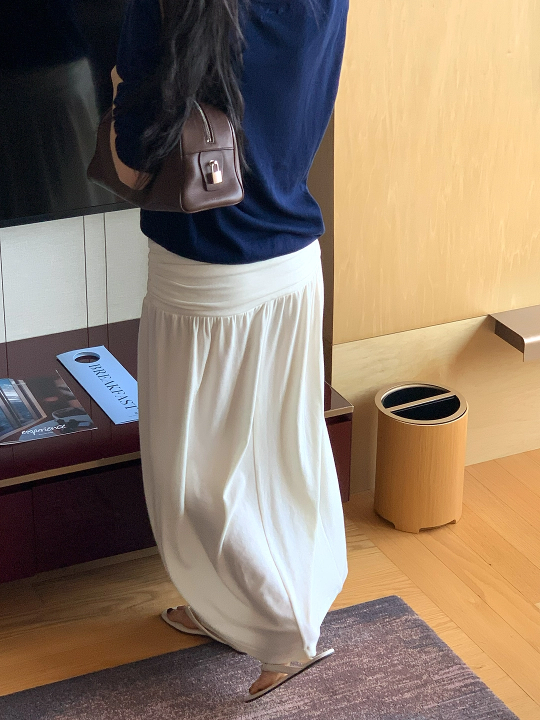 어라운드율 마레 셔링 로우 스커트 상품 이미지 2