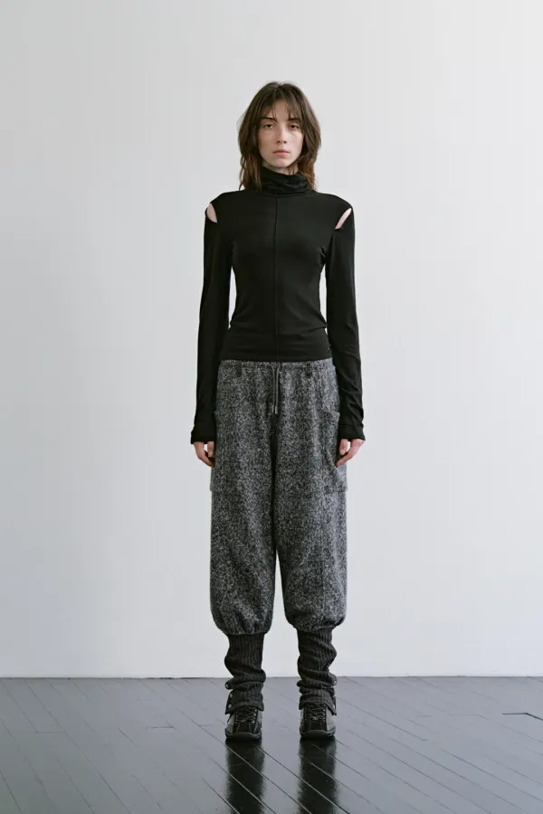 Cutout Turtleneck Top [ Black ]