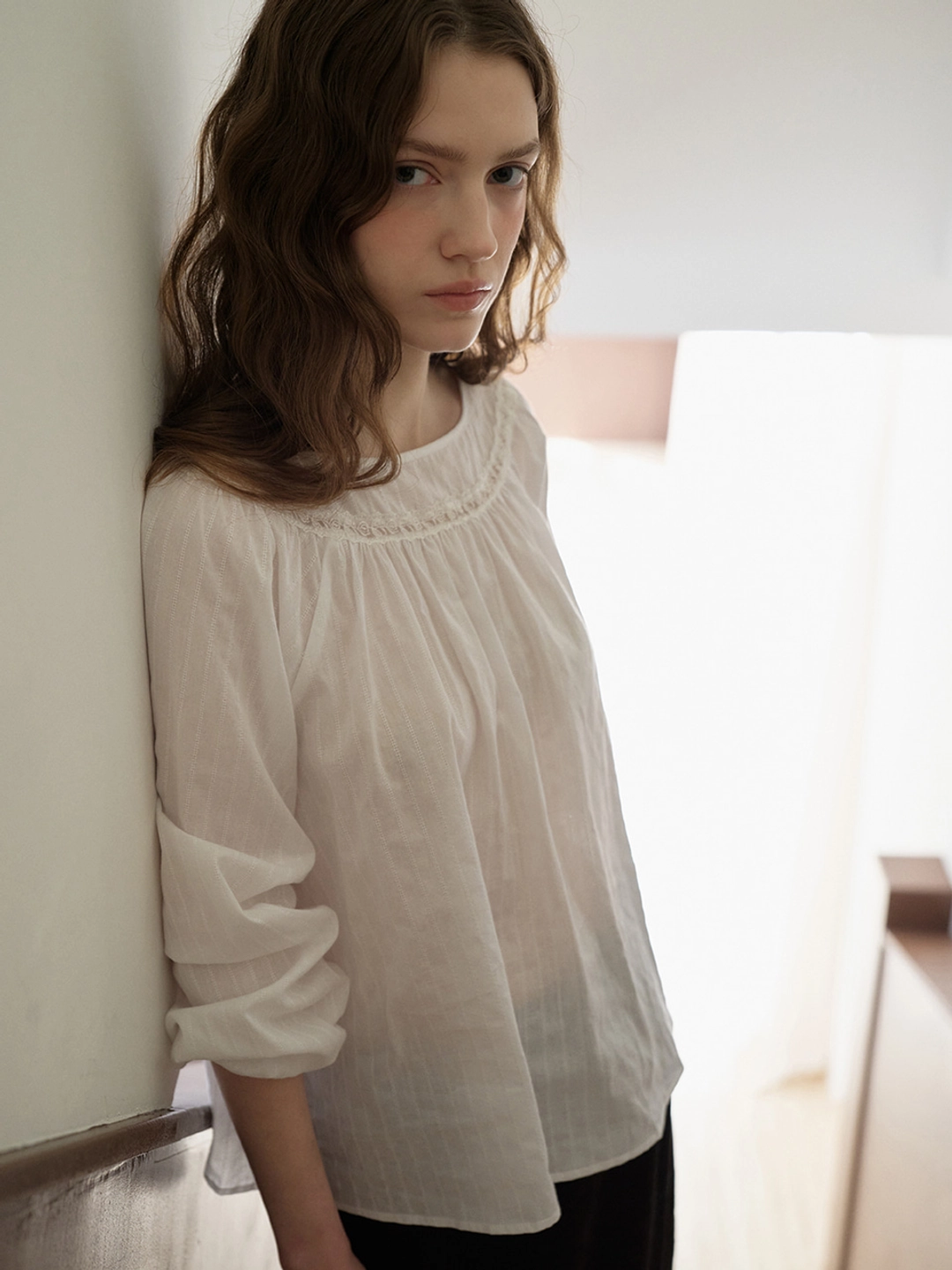 아워코모스 comos 1721 rose lace shirring blouse (white) 상품 이미지 1