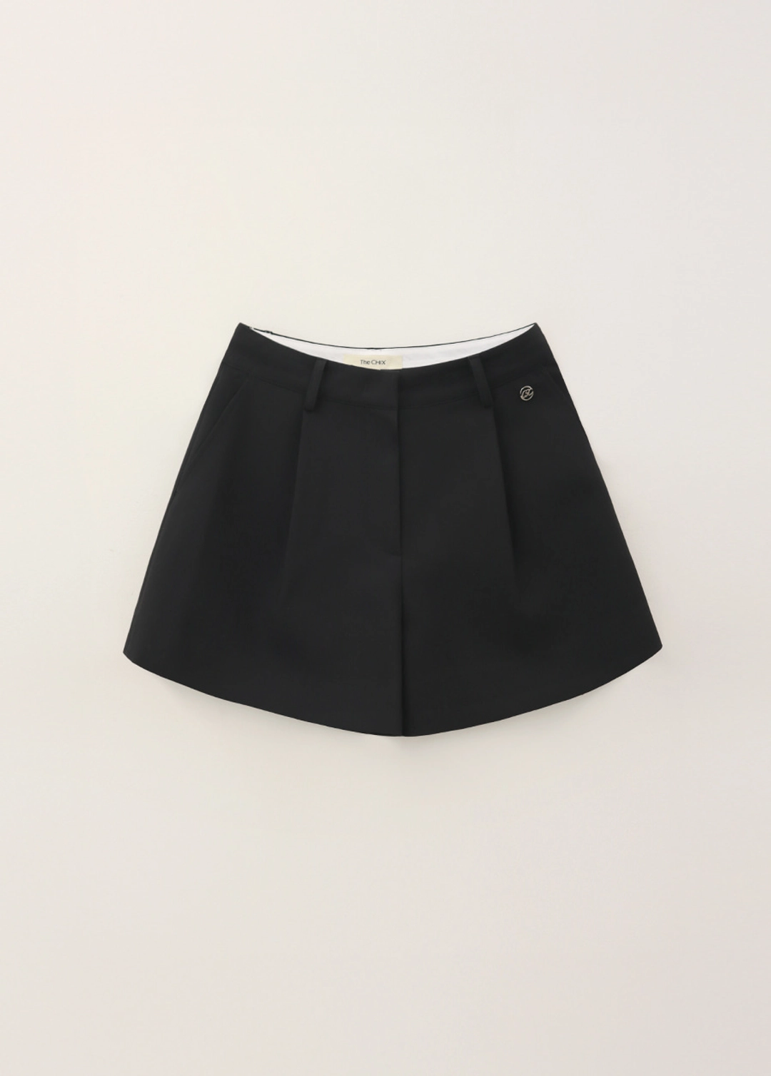 칙스라벨 CHIXLABEL H 26SS 메종 원턱 쇼츠 - Black 상품 이미지 1