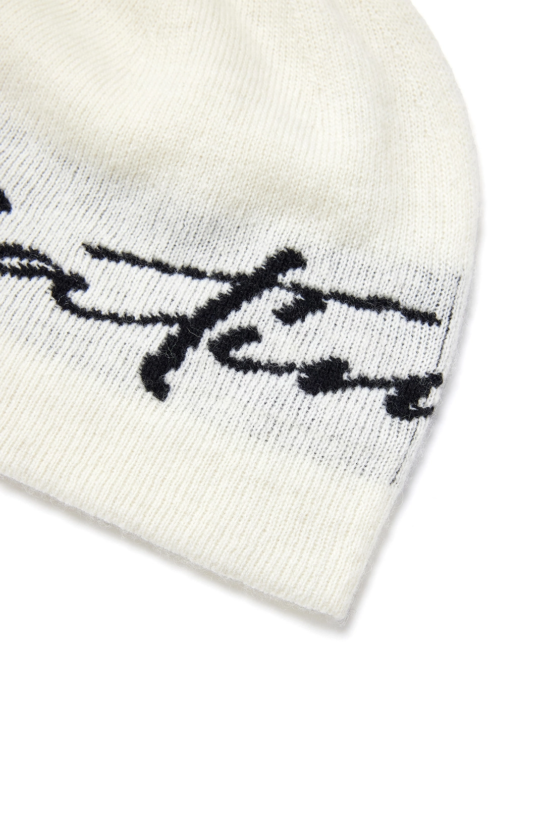 마뗑킴 MATIN LOGO SCRIPT BEANIE IN IVORY 상품 이미지 3