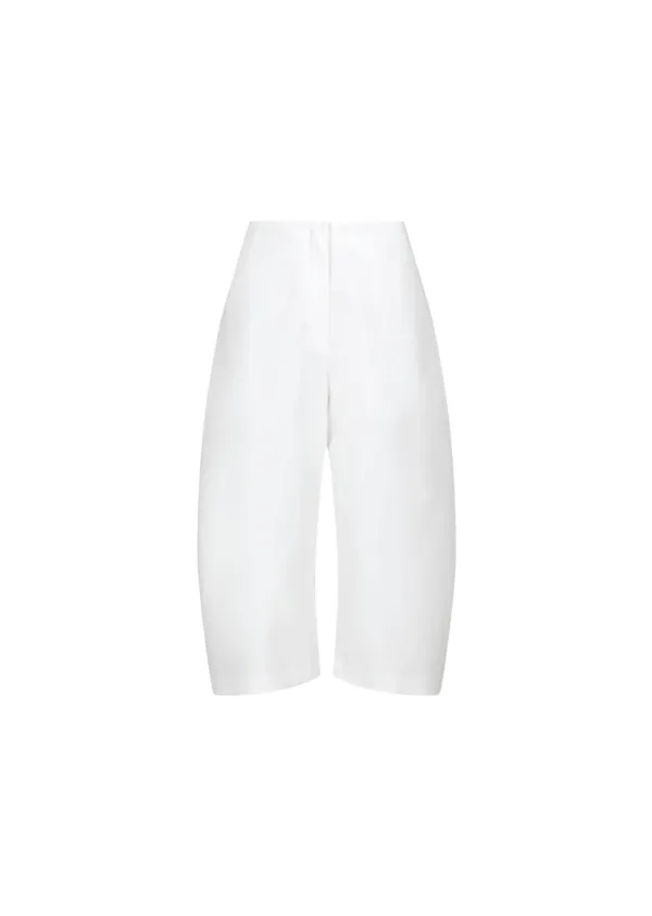 Curved Capri Pants, White