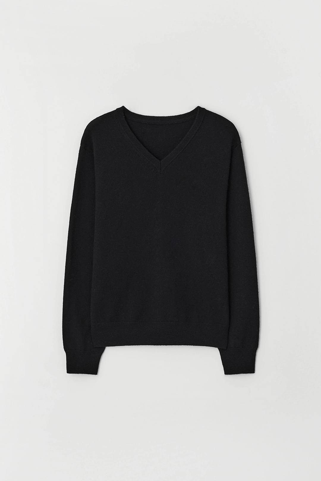 브렌다 브렌든 layered v neck knit - black 상품 이미지 2