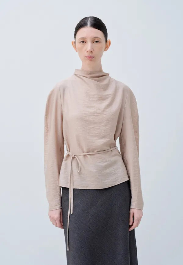 [CARRY OVER][NEW COLOR] DRAPE HIGH NECK BLOUSE_BEIGE