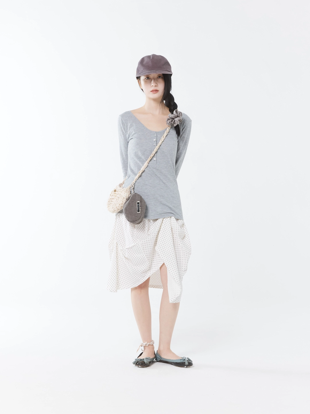 콜로신스 PEBBLE POUCH BROWN DOT 상품 이미지 3