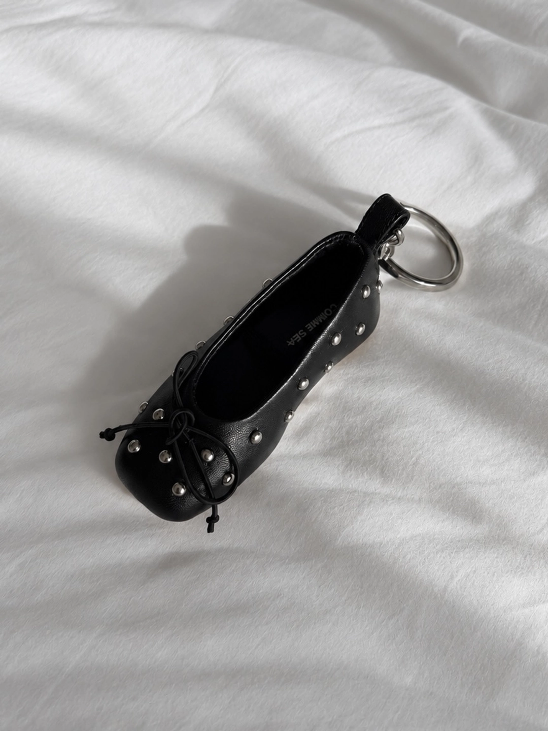 꼼시아 Stud Ballerina Flat Keyring 상품 이미지 2