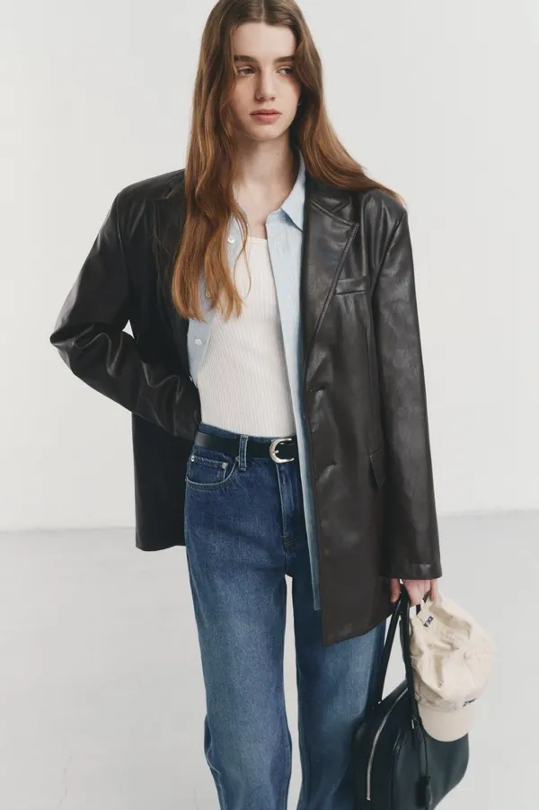 UNISEX 2 BUTTON VEGAN LEATHER BLAZER BROWN_UDJA4A105W2