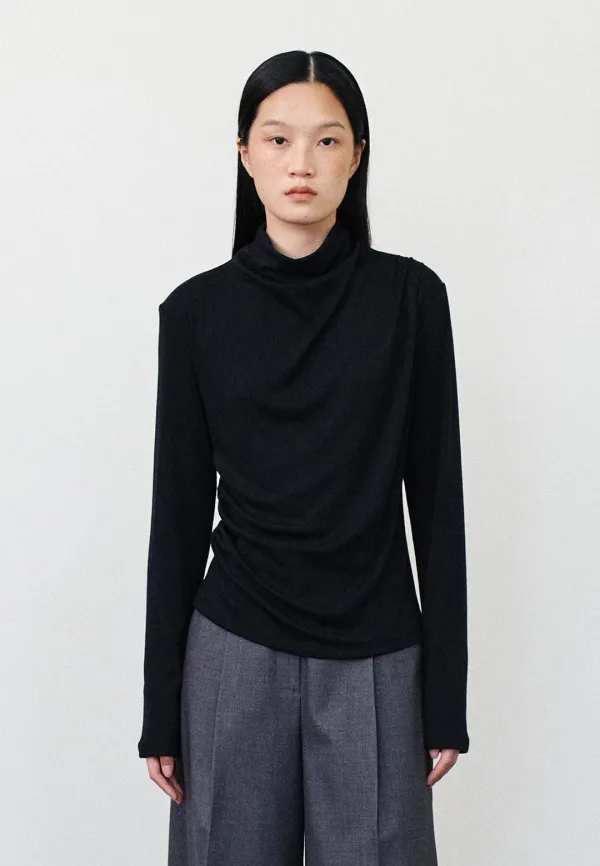COWL NECK SHIRRING T-SHIRT - BLACK
