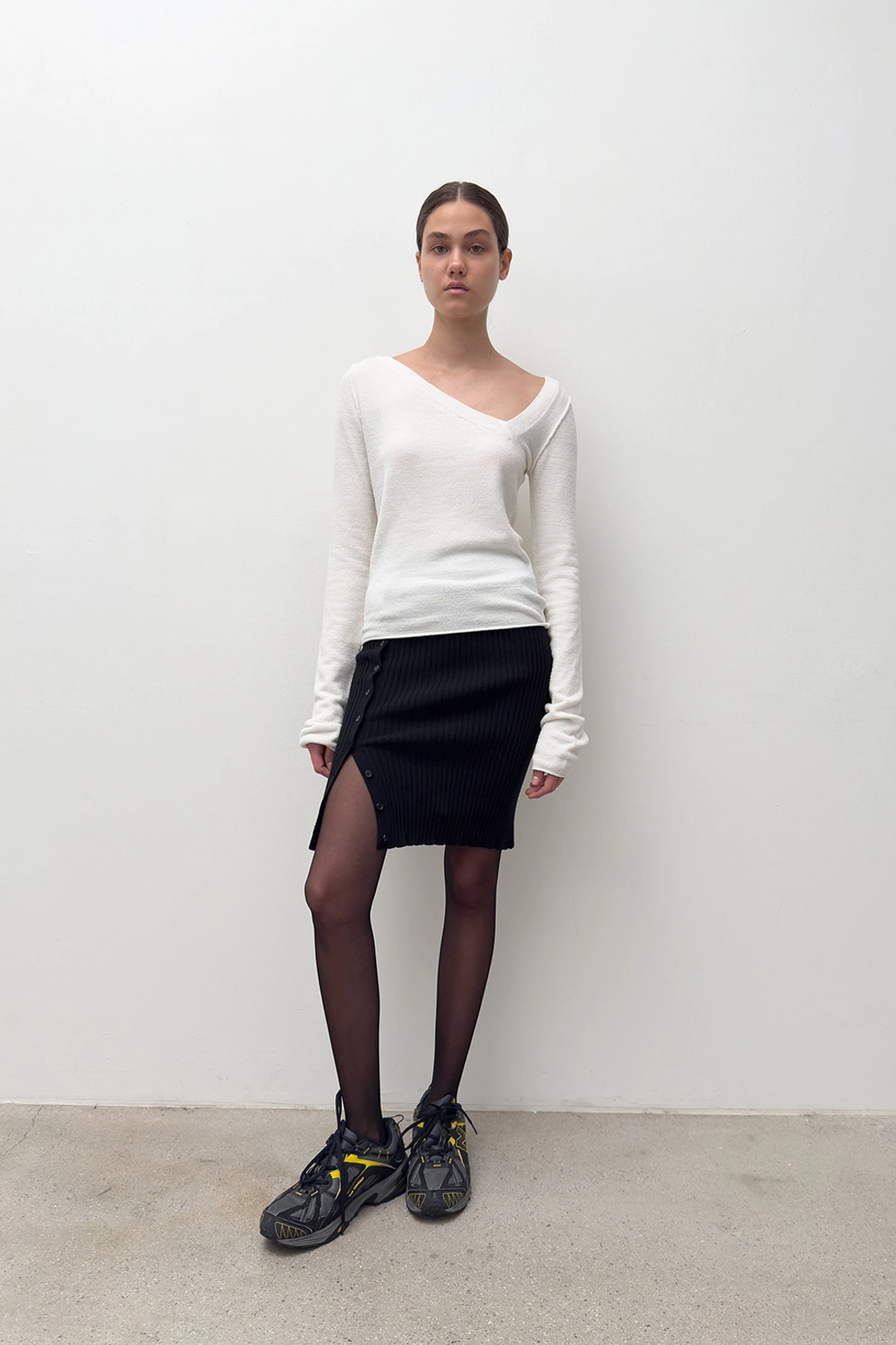 다이애그널 PLUFFY UNBALANCE KNIT 상품 이미지 2
