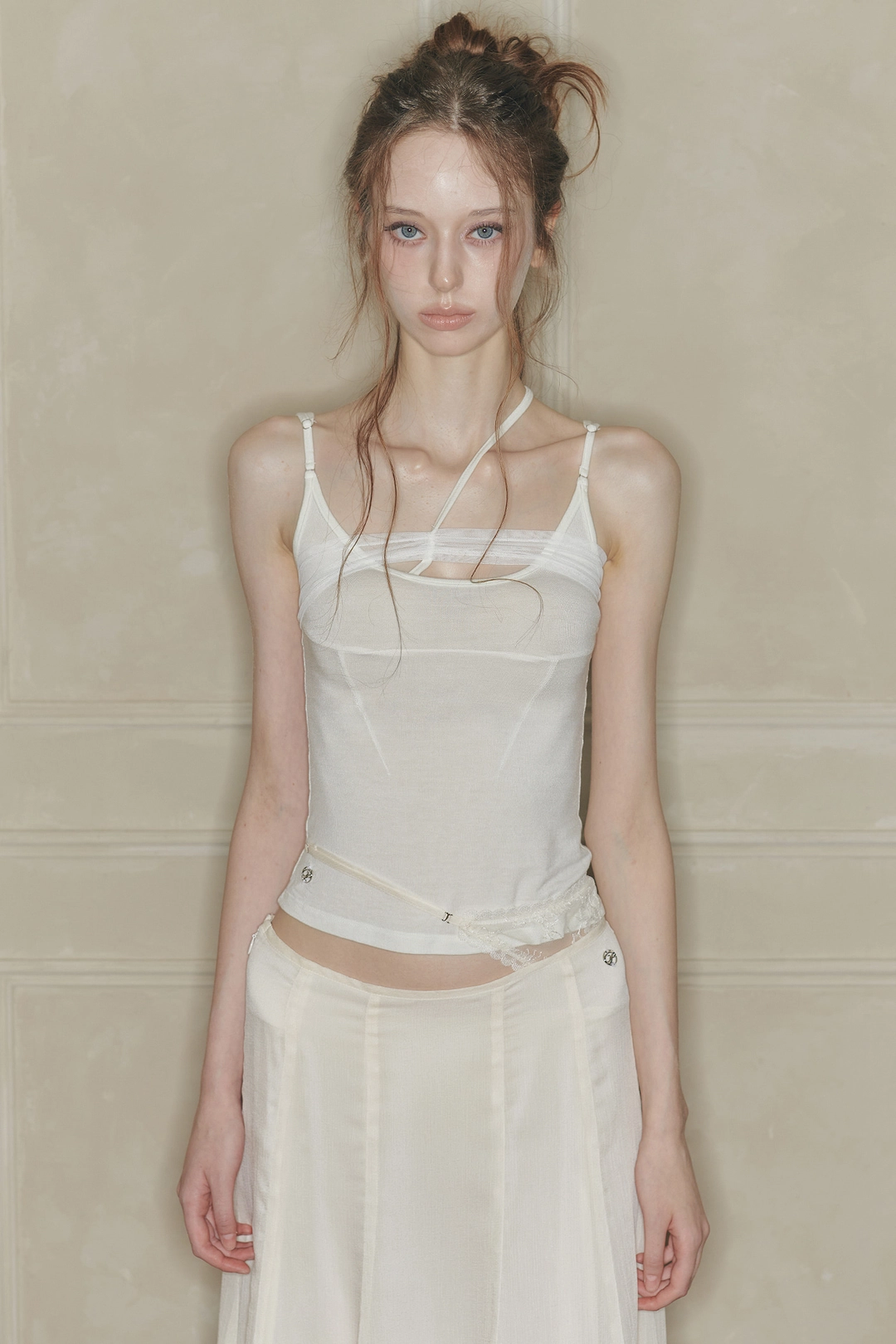 페인오어플레져 ABBY STRAP TOP ivory 상품 이미지 1