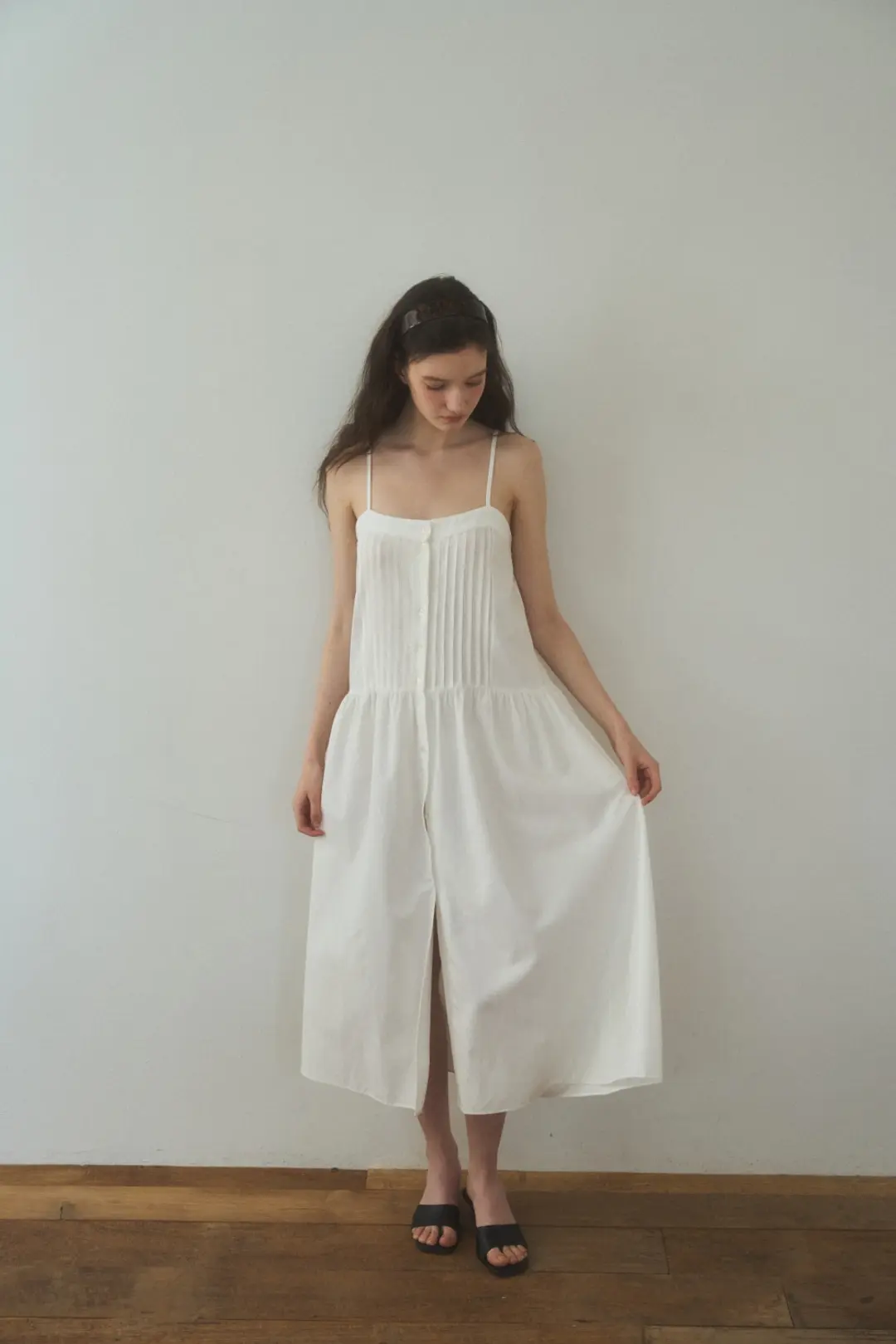 포에트 서울 flowy pintuck dress_ivory 상품 이미지 2