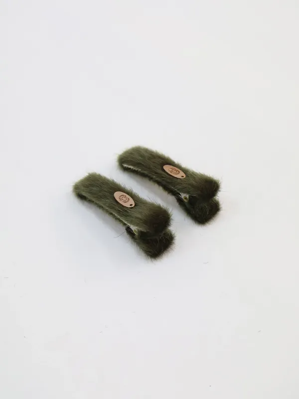 AEOUI FUR HAIRPIN KHAKI