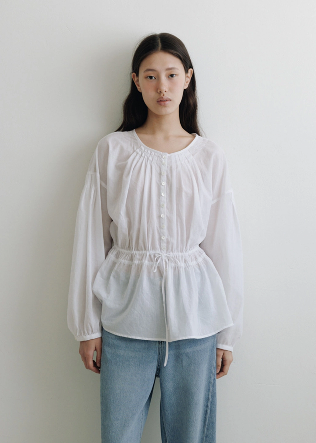 더라이 Tuck Shirring Blouse(White) 상품 이미지 2