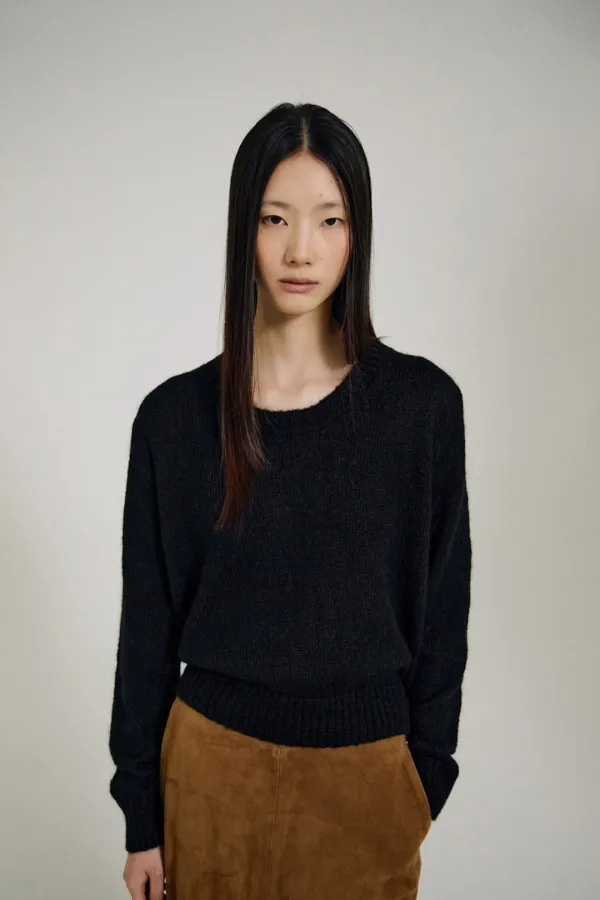 Pelin Kid Mohair U Neck Knit (Black)