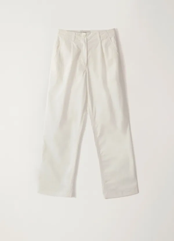 Parti tuck trouser (White)