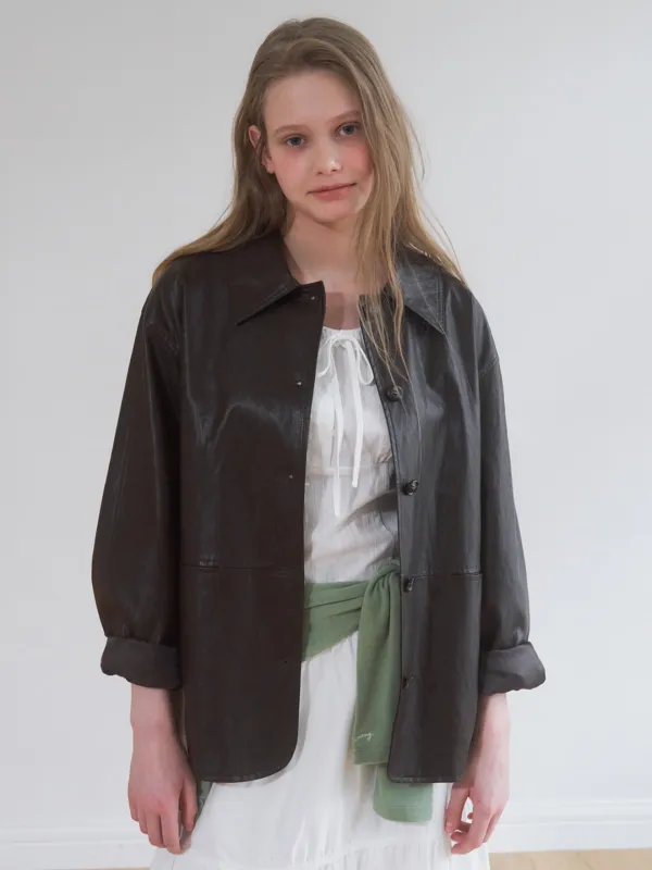 A FAUX LEATHER JACKET_BROWN