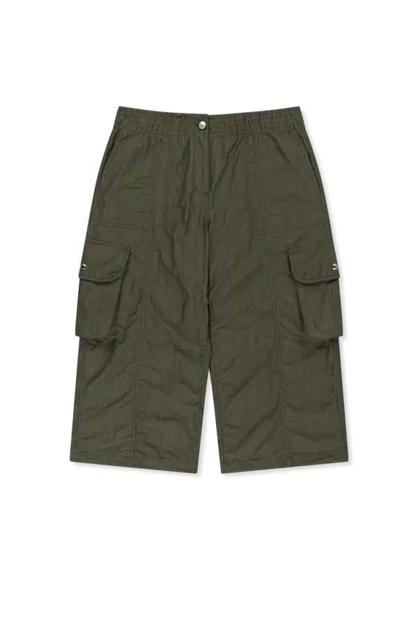 CRINKLE CAPRI PANTS IN KHAKI