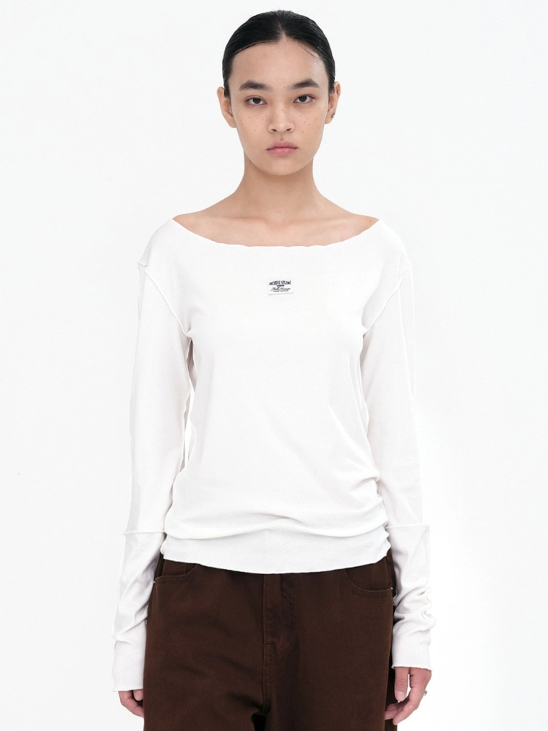 밀로 우먼 Fitted Long Sleeve Top [White] 상품 이미지 2