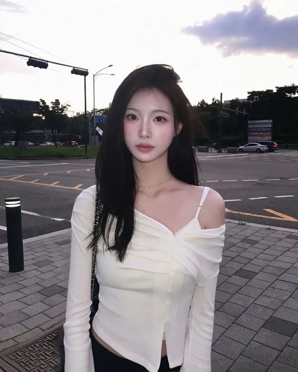 @minimin_seoRin cardigan set (White)