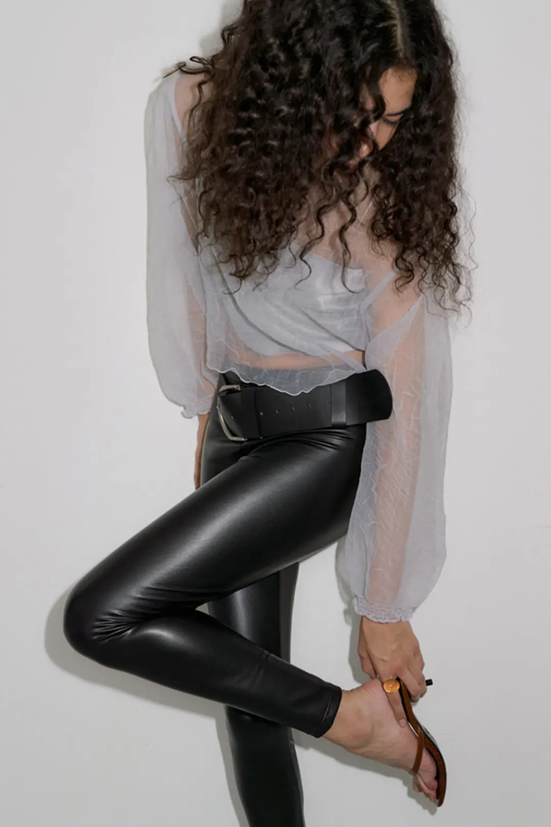 오버듀플레어 LEATHER LEGGINGS 상품 이미지 2